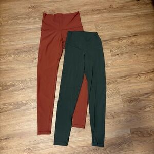 LOT OF 2: High-Waisted Leggings Set in Rust and Forest Green Aerie & Old Navy